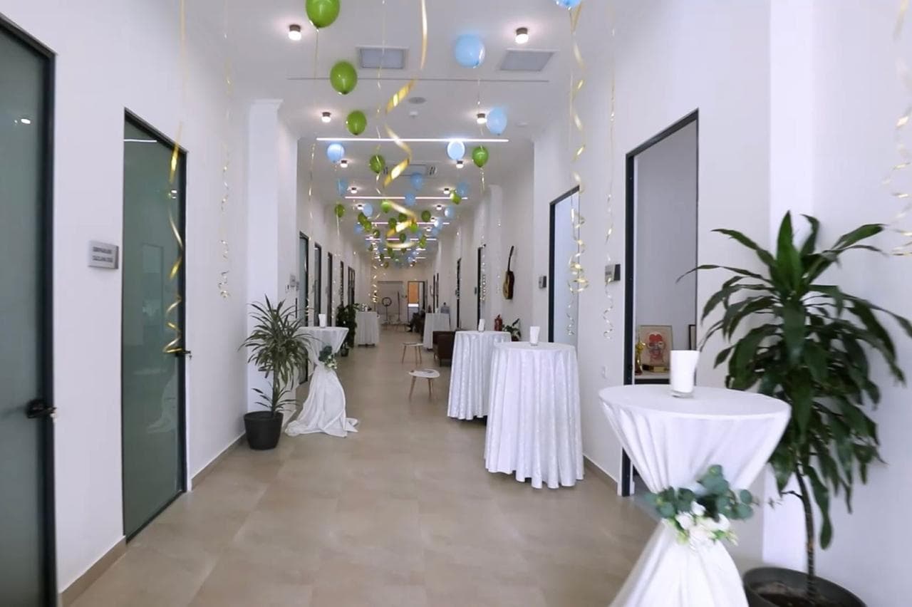 RevitaMed Klinikası — şəkil 1